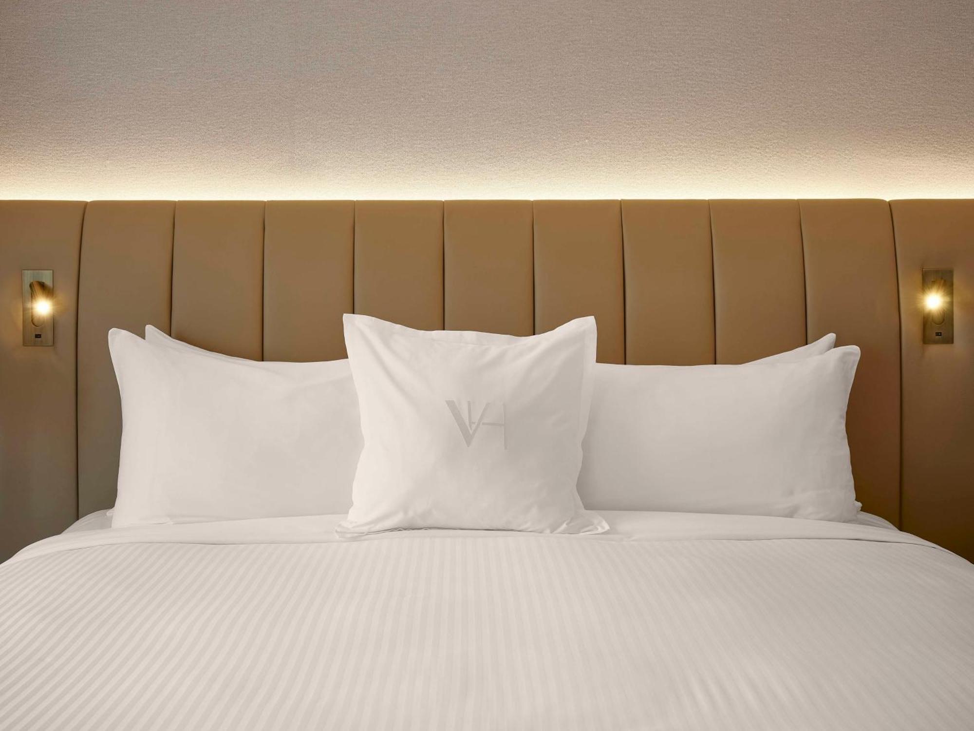 โวก โฮเทล มอนทรีออล ดาวน์ทาวน์ Hotel มอนทรีอัล ภายนอก รูปภาพ