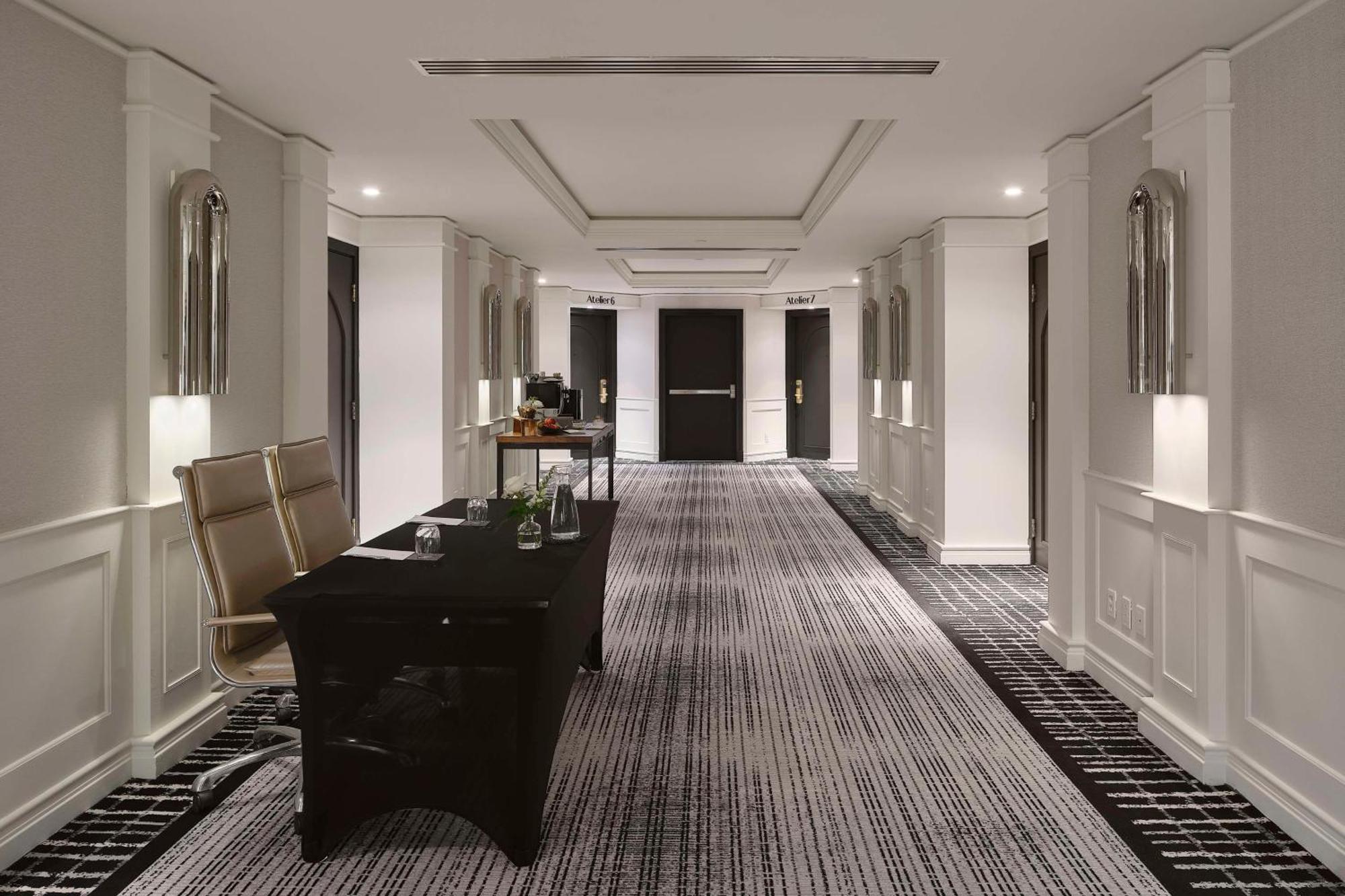 โวก โฮเทล มอนทรีออล ดาวน์ทาวน์ Hotel มอนทรีอัล ภายนอก รูปภาพ