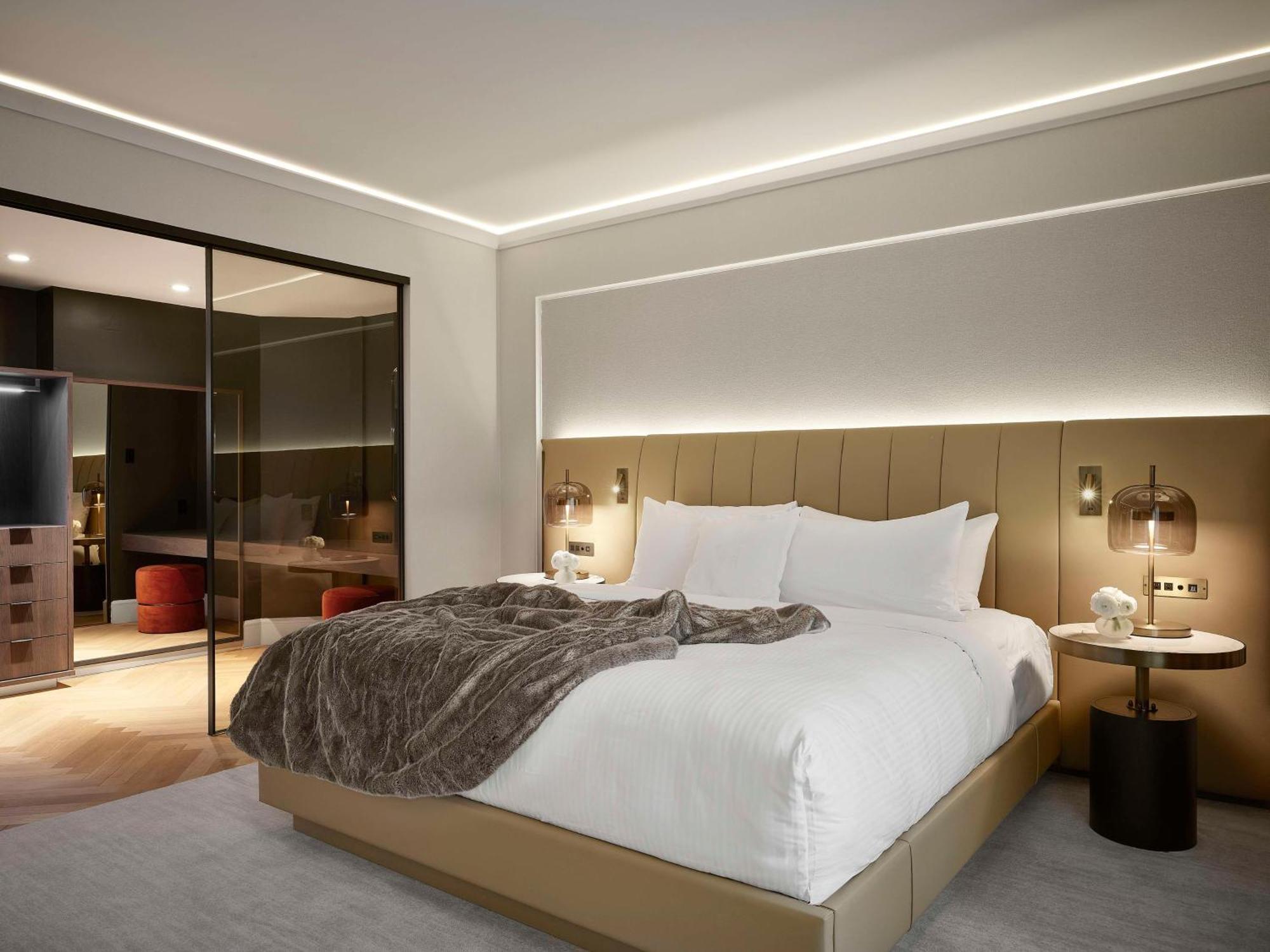 โวก โฮเทล มอนทรีออล ดาวน์ทาวน์ Hotel มอนทรีอัล ภายนอก รูปภาพ